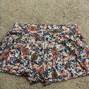 Paisley Soft short